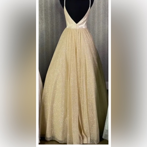 Lia Mia - 23-111 - 12 - seafoam - Picture 2 of 2